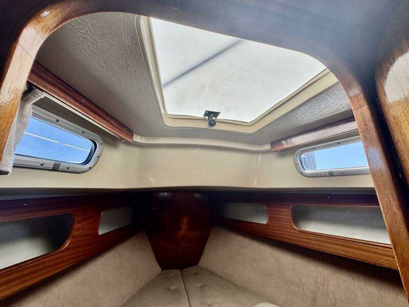 30ft LM Yacht For Sale