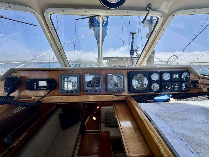 30ft LM Yacht For Sale