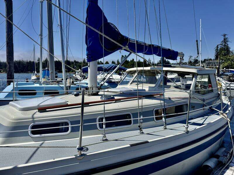 30ft LM Yacht For Sale
