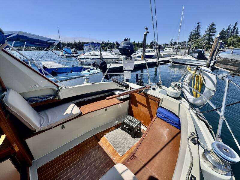 30ft LM Yacht For Sale