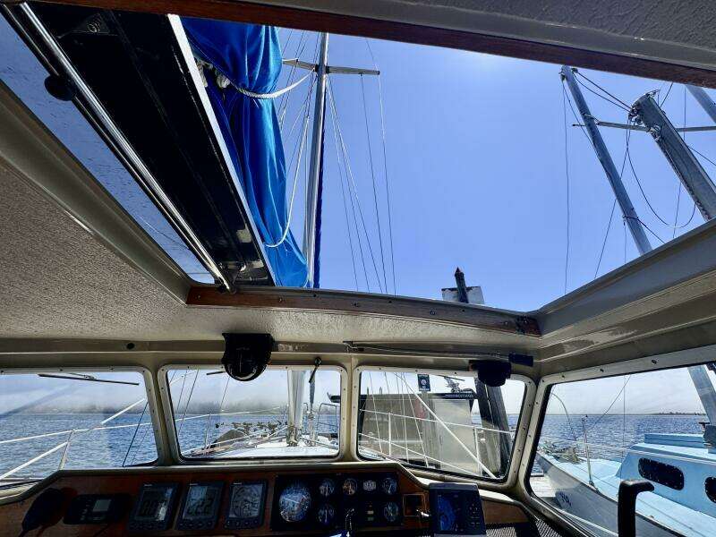 30ft LM Yacht For Sale