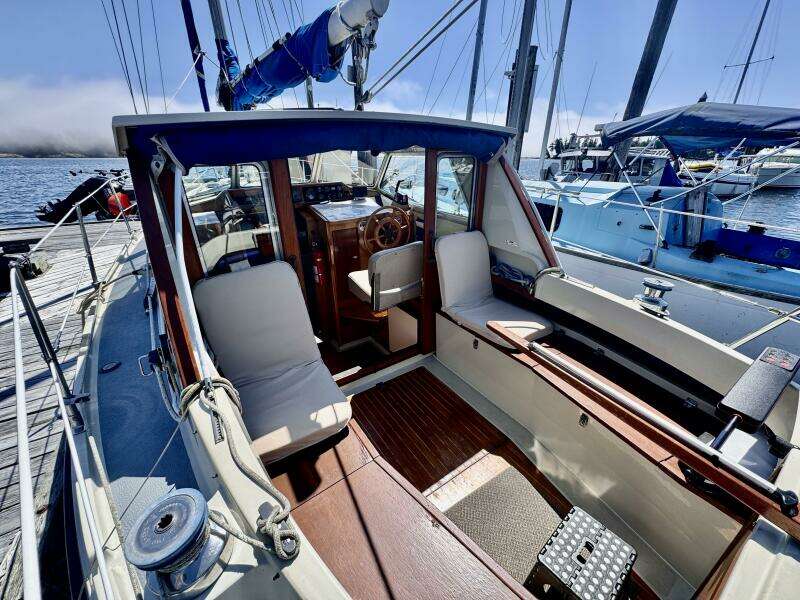 30ft LM Yacht For Sale