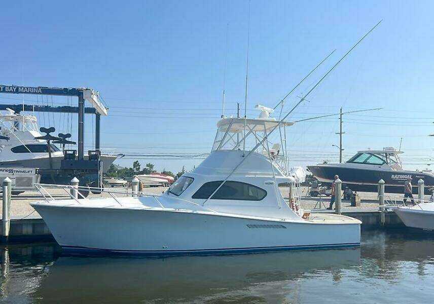 TROPHY HUNTER 37ft Ocean Yachts Yacht For Sale
