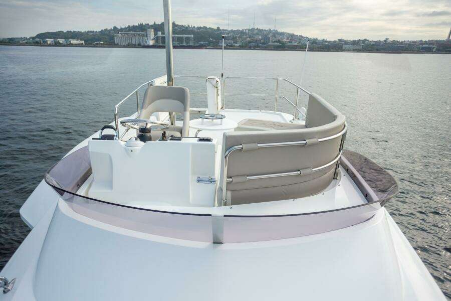 Everything Is Fine 30ft Beneteau Yacht For Sale