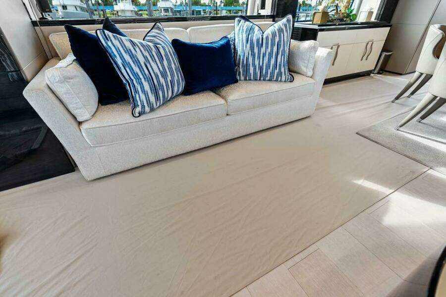 Deep Blue  80ft Azimut Yacht For Sale