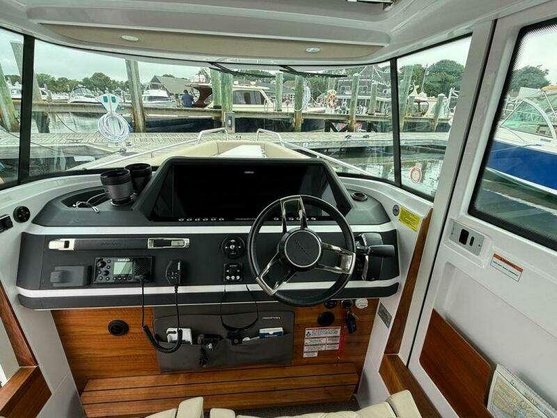 For Boston 28ft Axopar Yacht For Sale