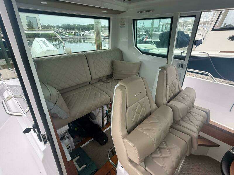 For Boston 28ft Axopar Yacht For Sale
