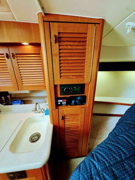 34ft Pursuit Yacht For Sale