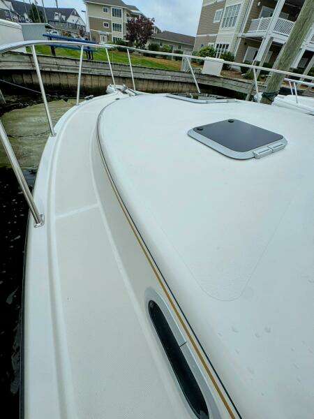 34ft Pursuit Yacht For Sale