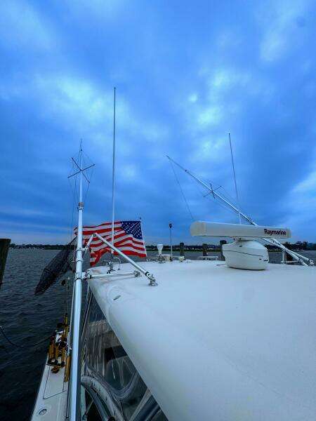 34ft Pursuit Yacht For Sale