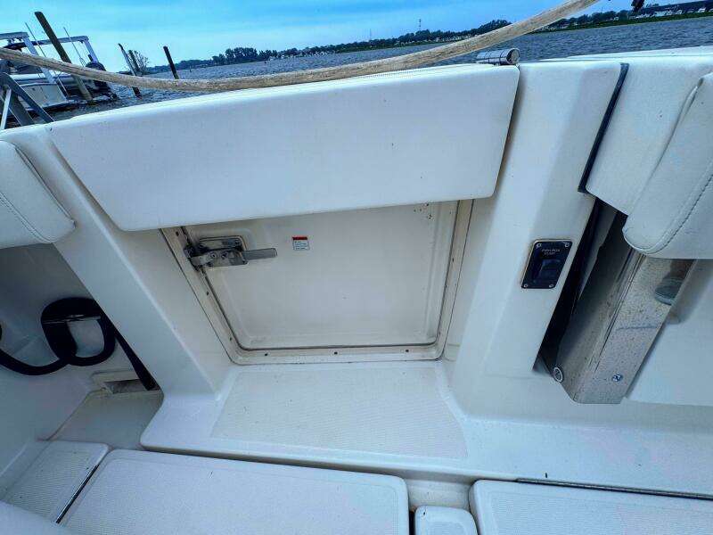 34ft Pursuit Yacht For Sale