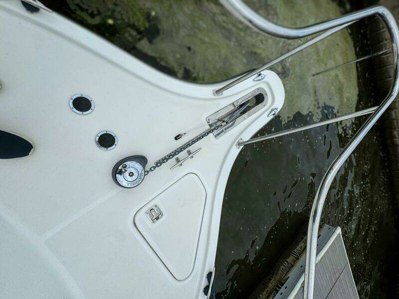34ft Pursuit Yacht For Sale