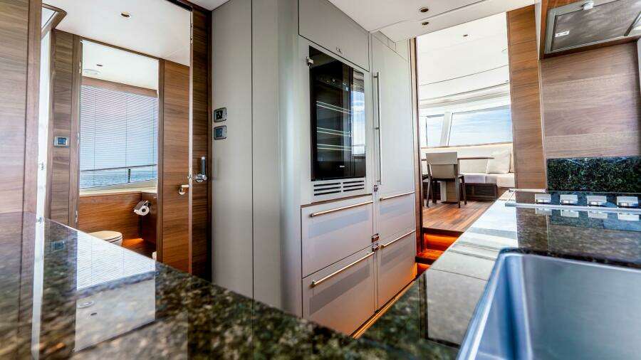 COSA BELLA 82ft Princess Yacht For Sale