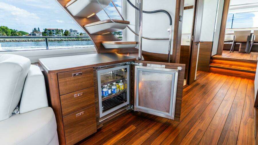 COSA BELLA 82ft Princess Yacht For Sale