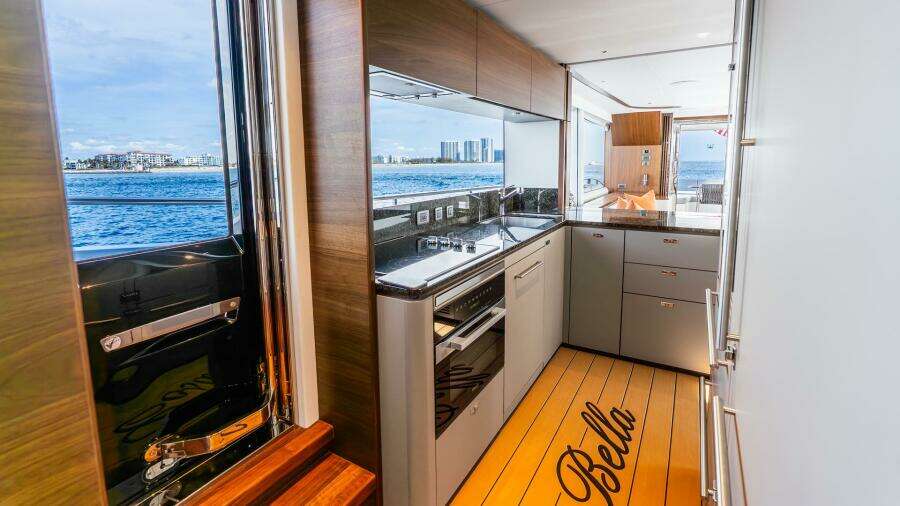 COSA BELLA 82ft Princess Yacht For Sale