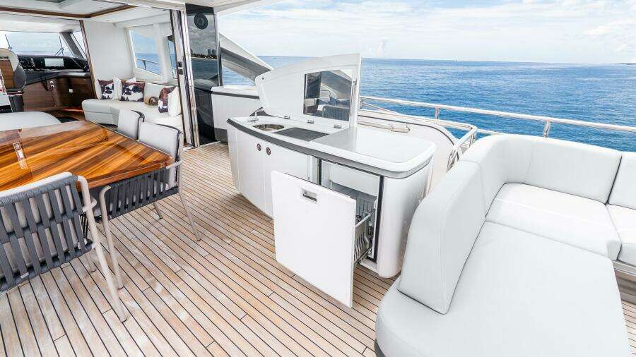 COSA BELLA 82ft Princess Yacht For Sale