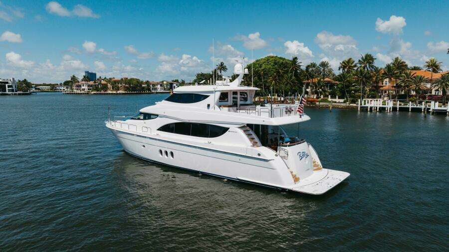 80ft Hatteras Yacht For Sale