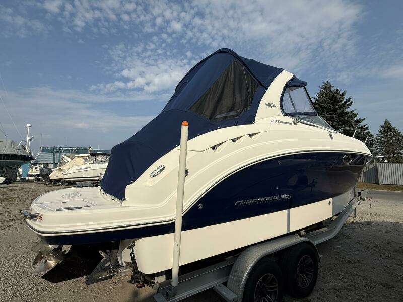 27ft Chaparral Yacht For Sale