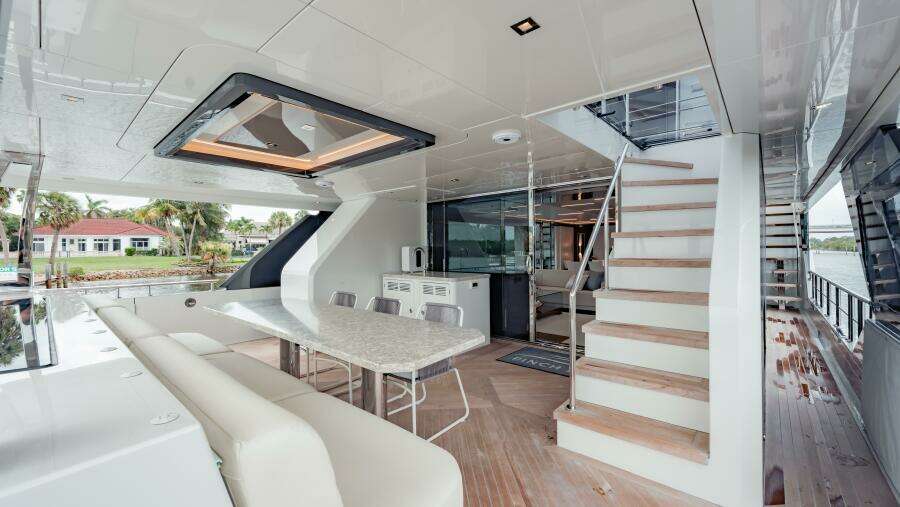 2021 Ocean Alexander 28R