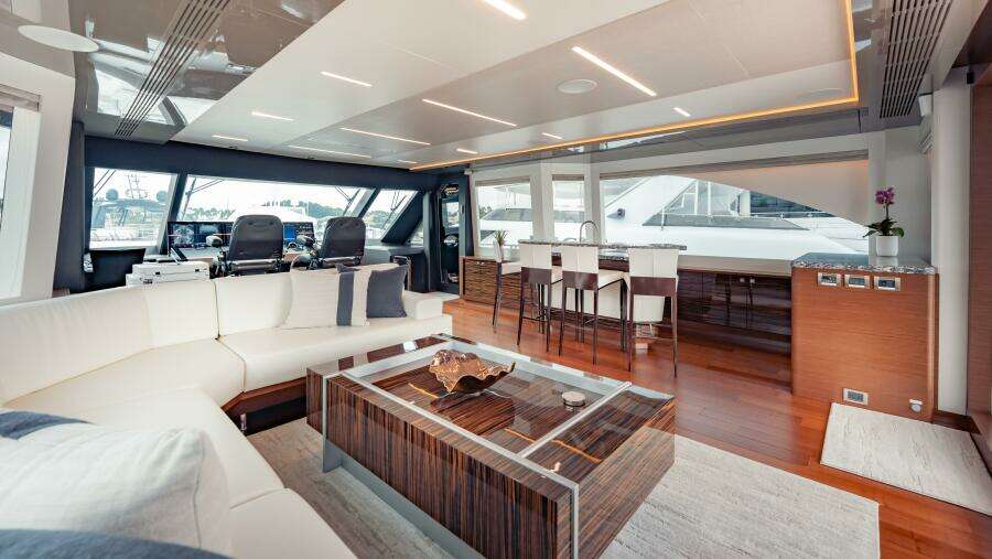 Pinch Me 90ft Ocean Alexander Yacht For Sale