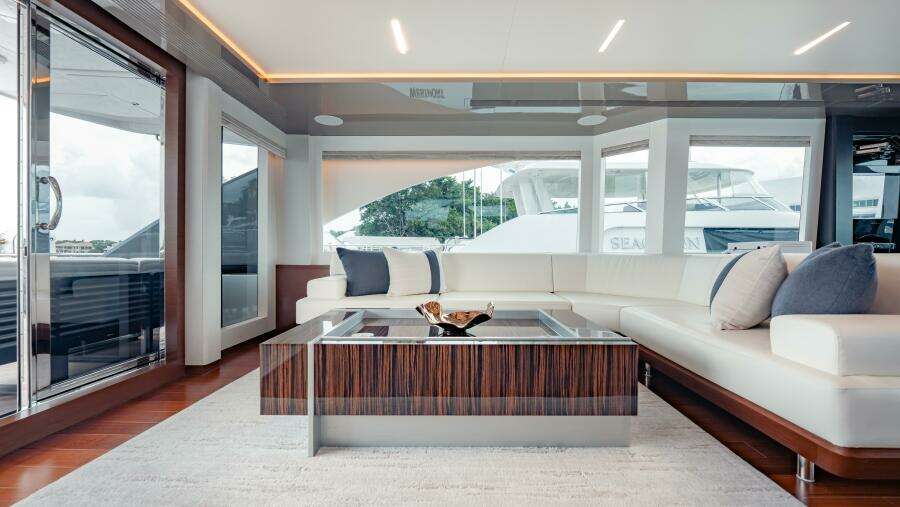 Pinch Me 90ft Ocean Alexander Yacht For Sale