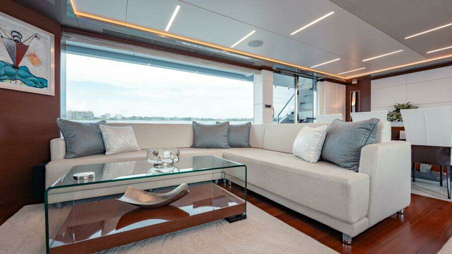 2021 Ocean Alexander 28R