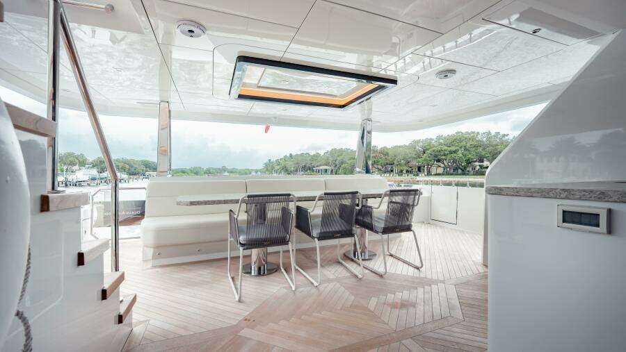 2021 Ocean Alexander 28R