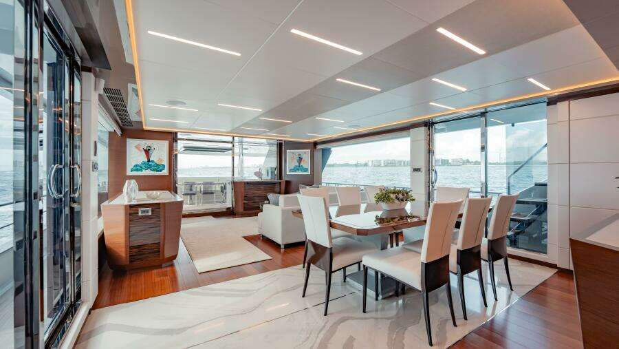 2021 Ocean Alexander 28R