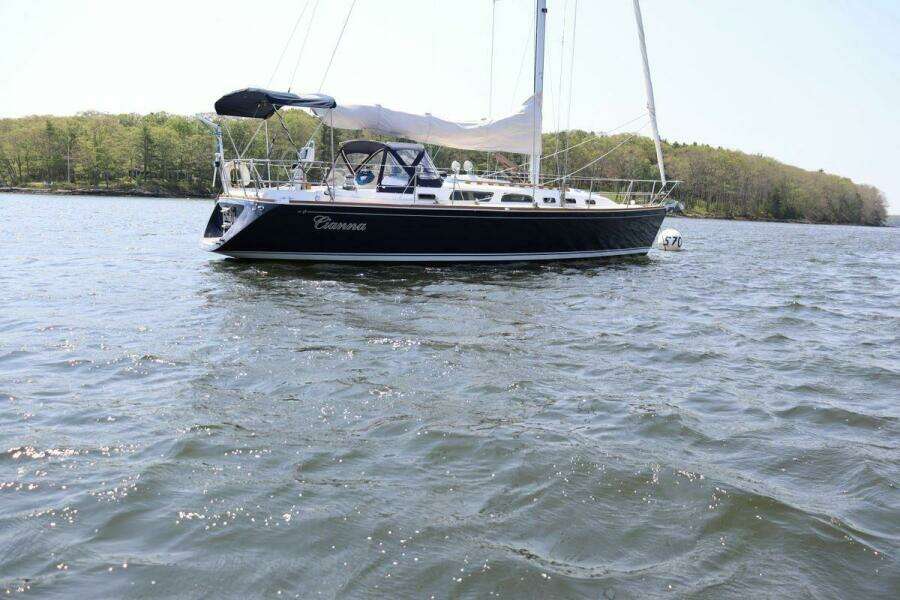 Cianna 40ft Sabre Yacht For Sale
