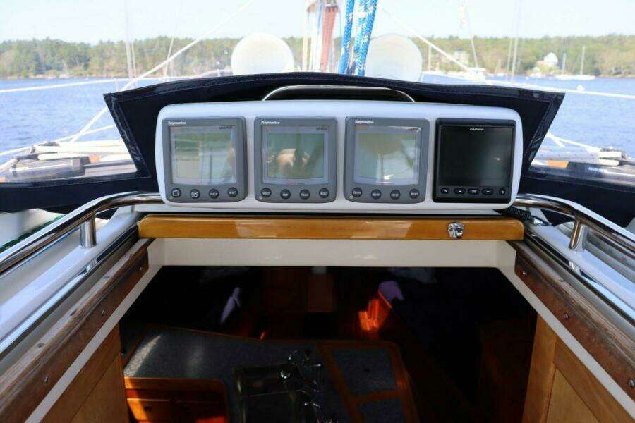 Cianna 40ft Sabre Yacht For Sale