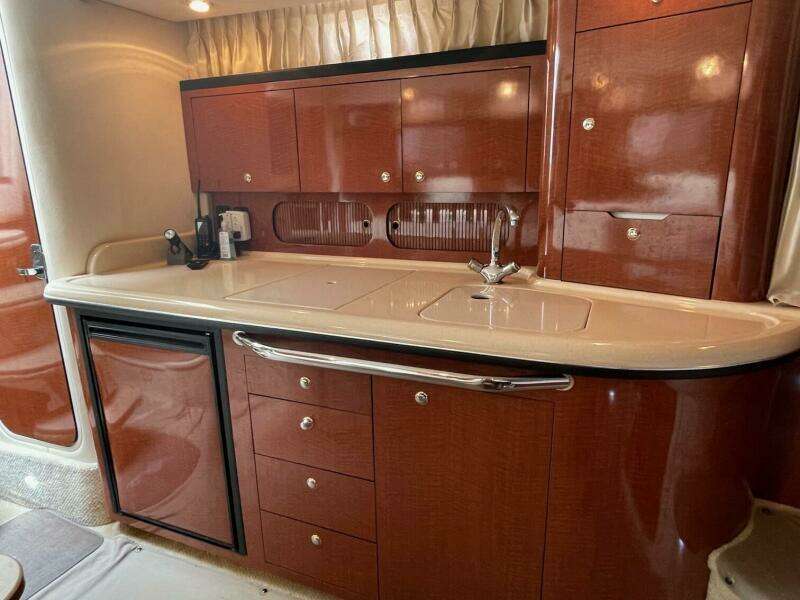 Can t Tie the Knot 34ft Sea Ray Yacht For Sale