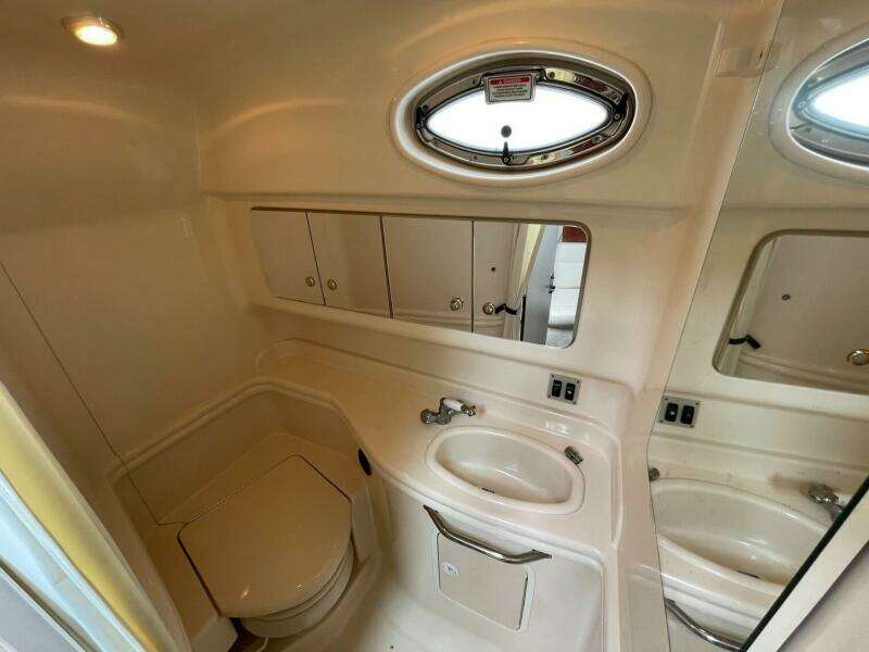 Can t Tie the Knot 34ft Sea Ray Yacht For Sale