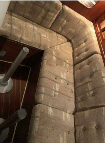 34ft Ericson Yacht For Sale