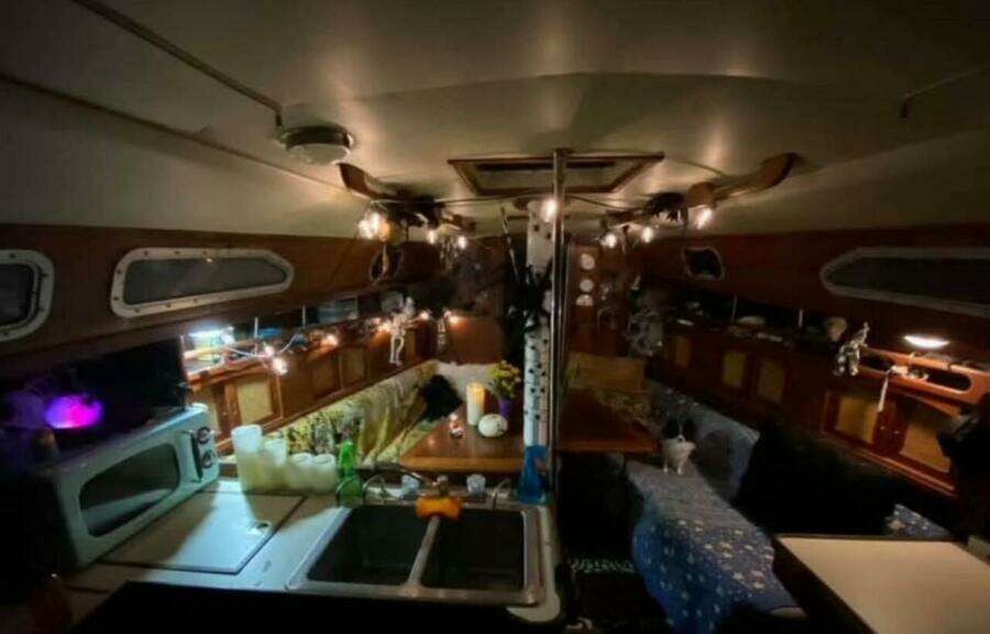 34ft Ericson Yacht For Sale