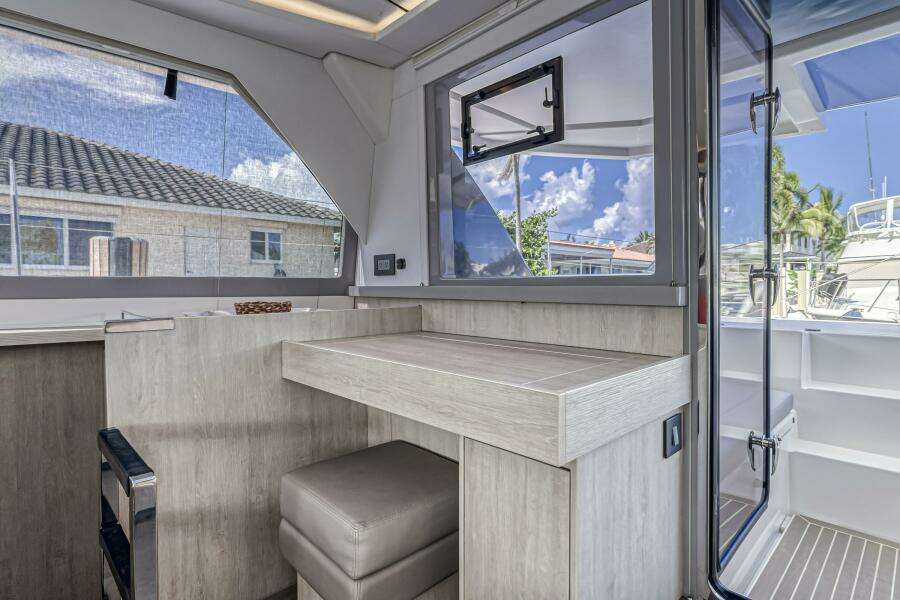 Uncaged 45ft Leopard Yacht For Sale