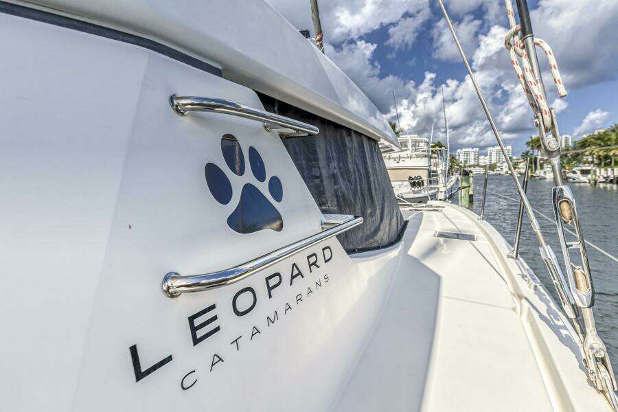 Uncaged 45ft Leopard Yacht For Sale