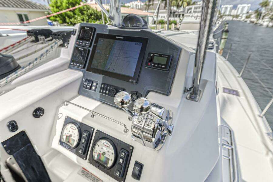 Uncaged 45ft Leopard Yacht For Sale
