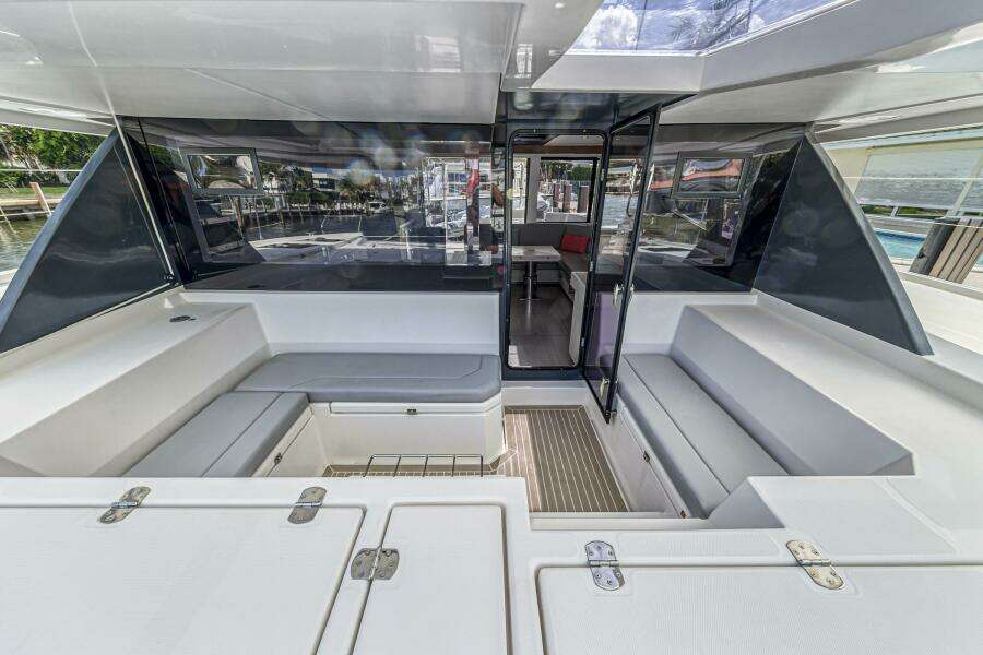 Uncaged 45ft Leopard Yacht For Sale