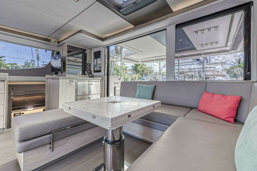 Uncaged 45ft Leopard Yacht For Sale