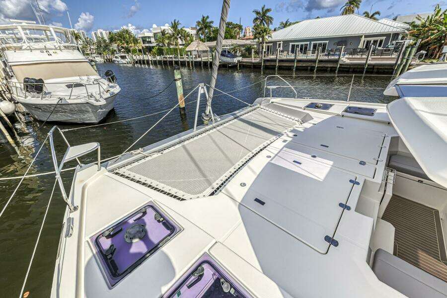 Uncaged 45ft Leopard Yacht For Sale