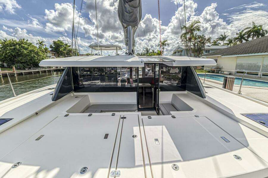Uncaged 45ft Leopard Yacht For Sale