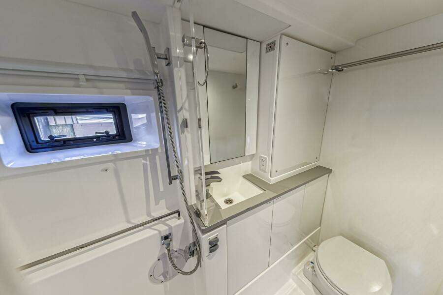 Uncaged 45ft Leopard Yacht For Sale