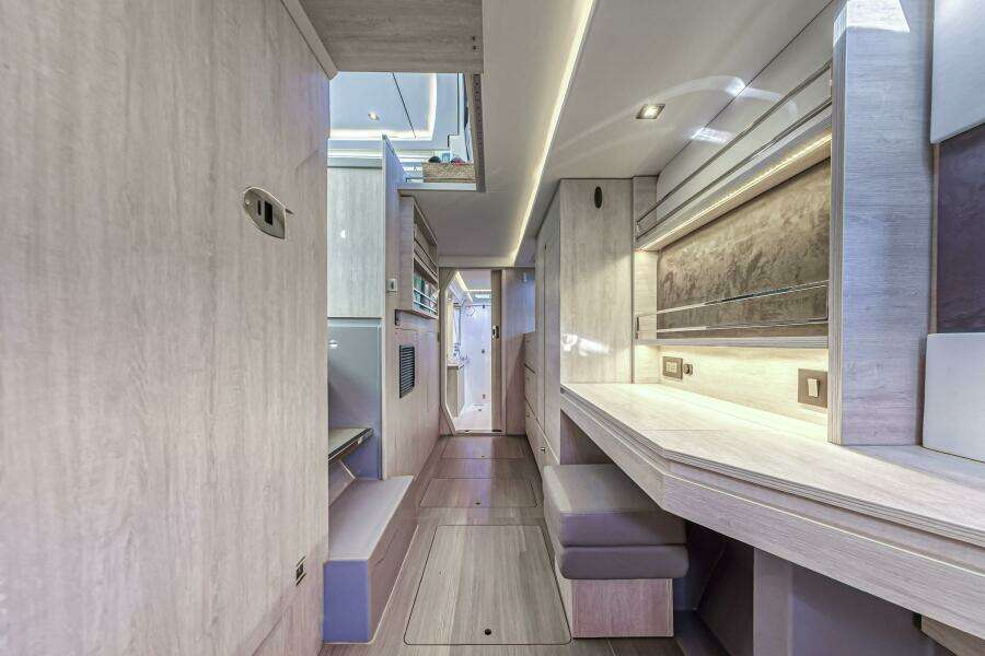 Uncaged 45ft Leopard Yacht For Sale
