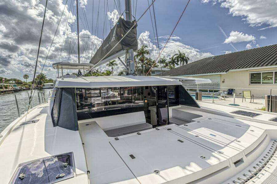 Uncaged 45ft Leopard Yacht For Sale