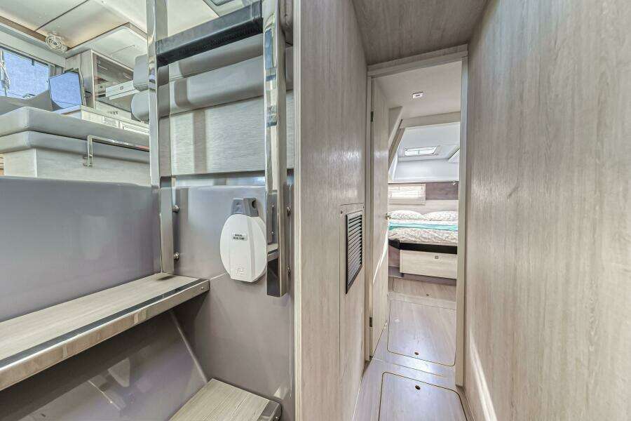 Uncaged 45ft Leopard Yacht For Sale