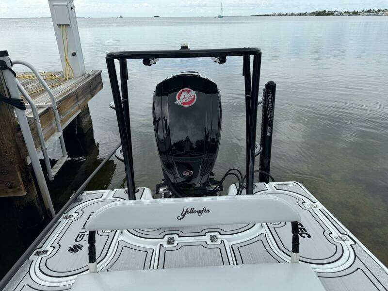 17ft Yellowfin Yacht For Sale