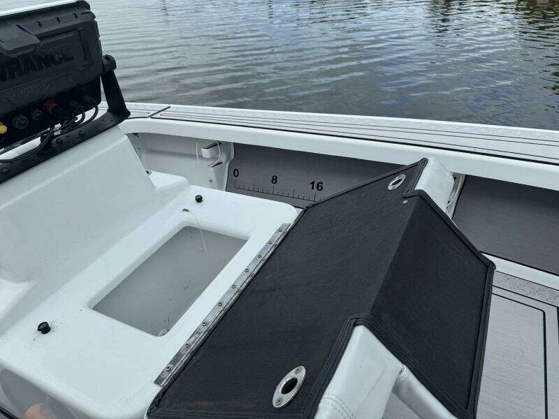17ft Yellowfin Yacht For Sale