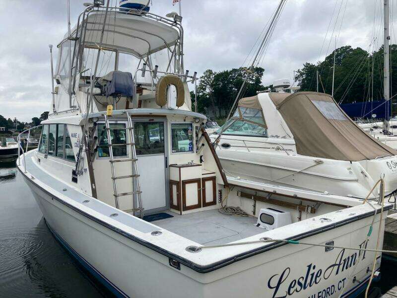 Leslie Ann 35ft Henriques Yacht For Sale