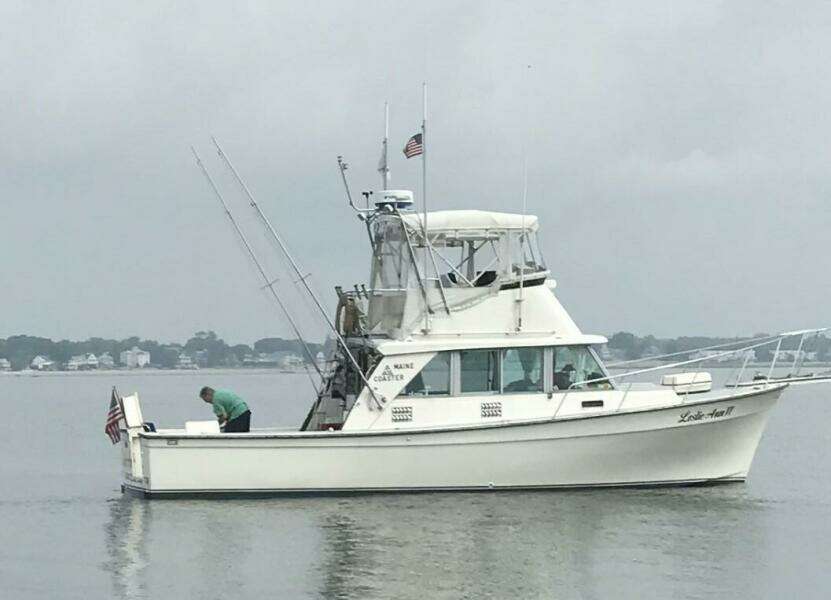 Leslie Ann 35ft Henriques Yacht For Sale