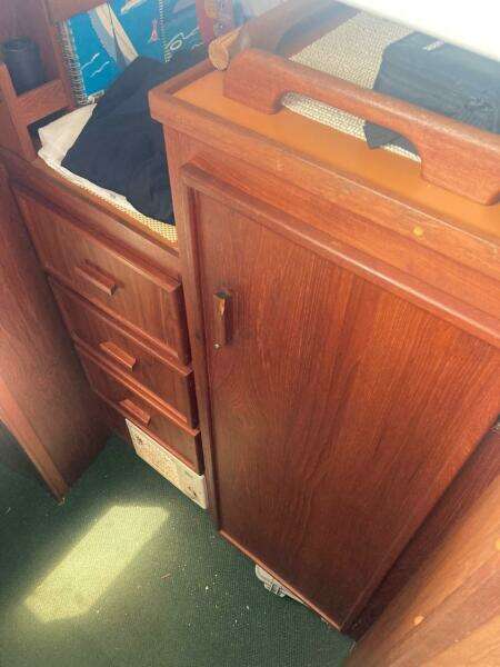 Leslie Ann 35ft Henriques Yacht For Sale